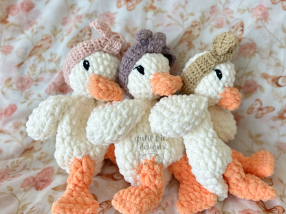 Della Duck Lovey- White